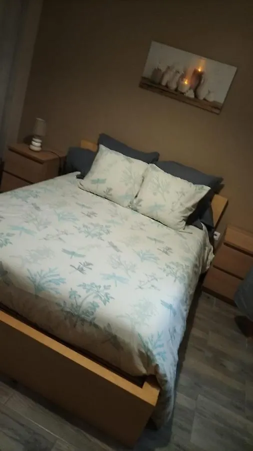 Apartment Ferienwohnung LA CASA DES PETITES MARIES terrasse clim wifi Marseilles